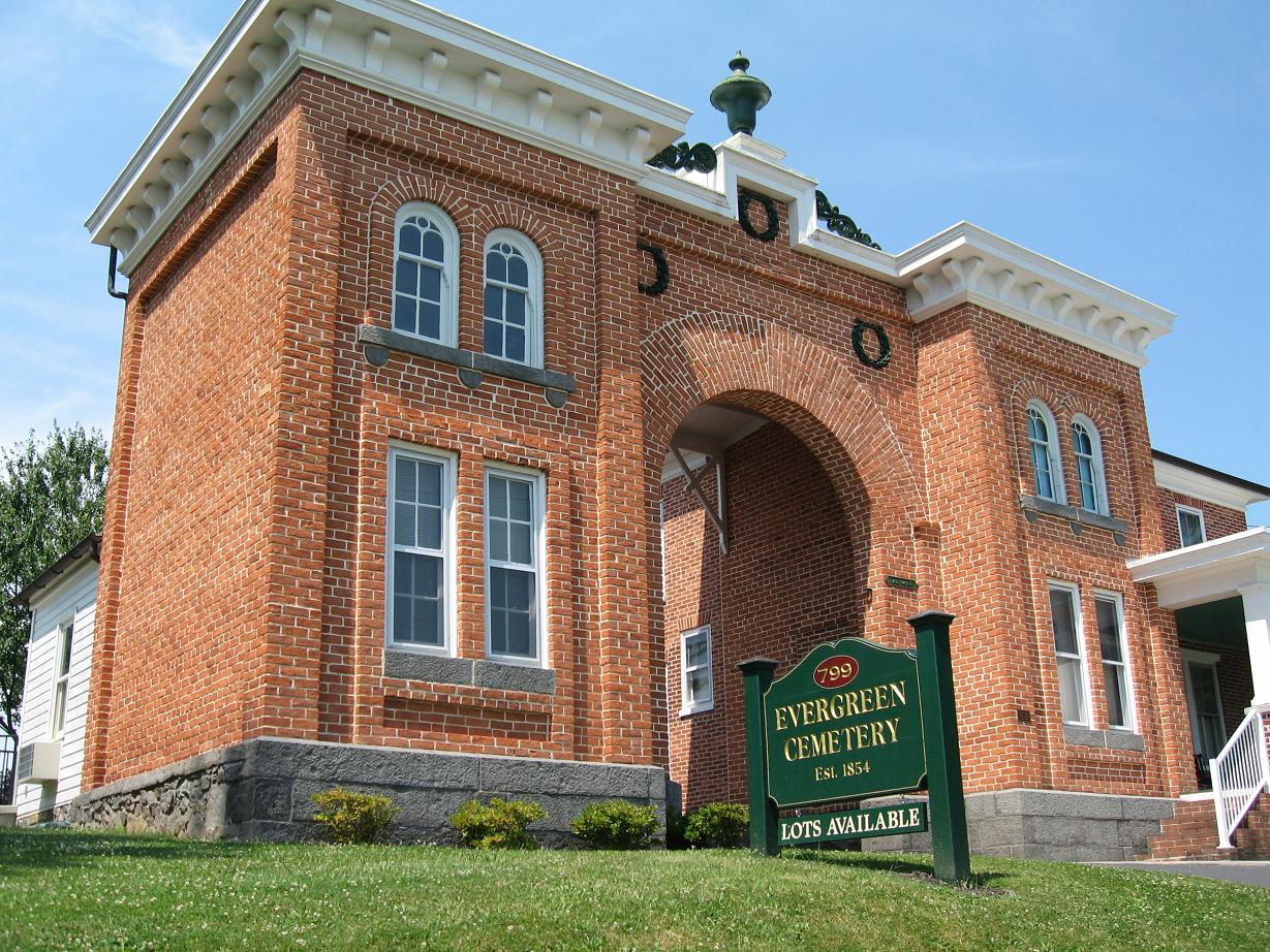 evergreen cemetery gatehouse